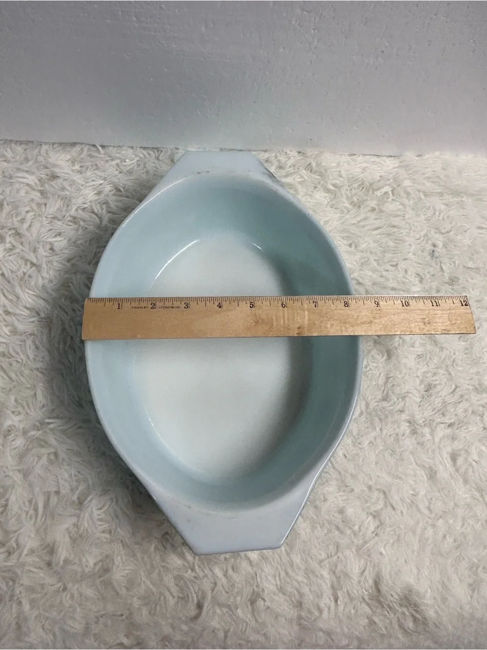 Pyrex Turquoise Snowflake Round Baking Dish